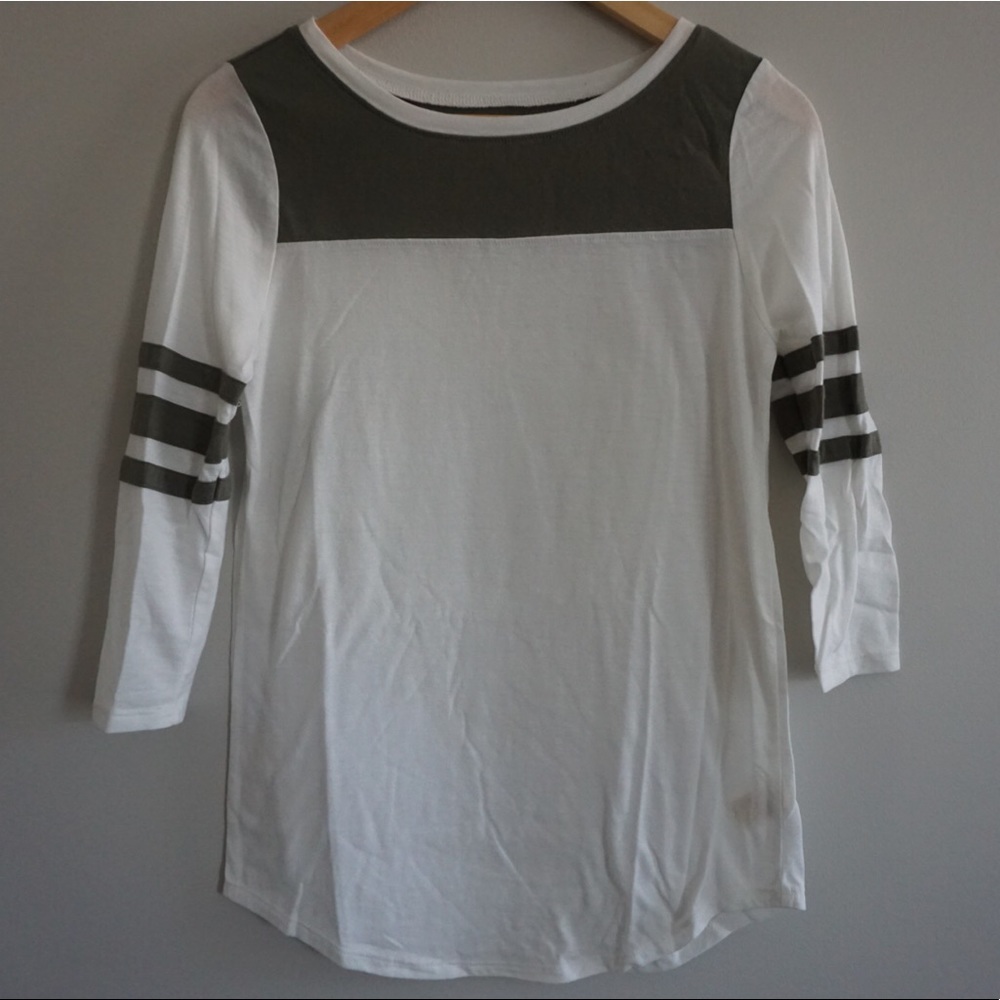 3/4 Sleeve shirt